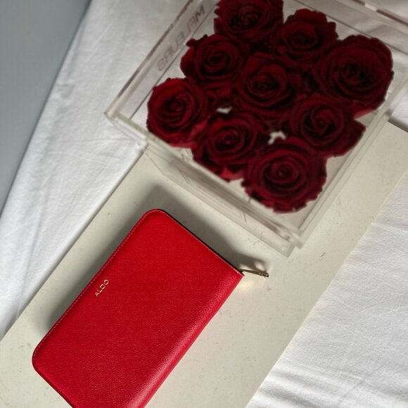 Aldo Red Zip Wallet - Picture 2 of 8